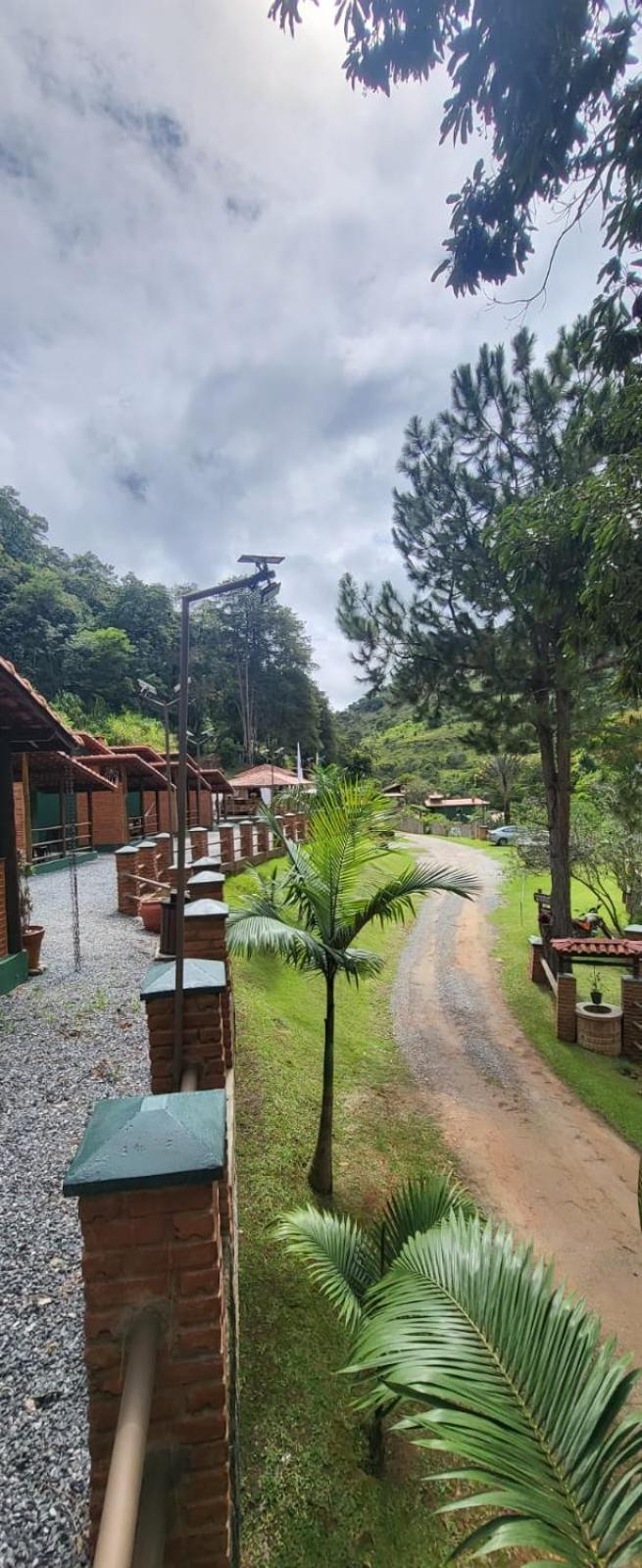 Pousada Do Coura Pouso Alto Esterno foto